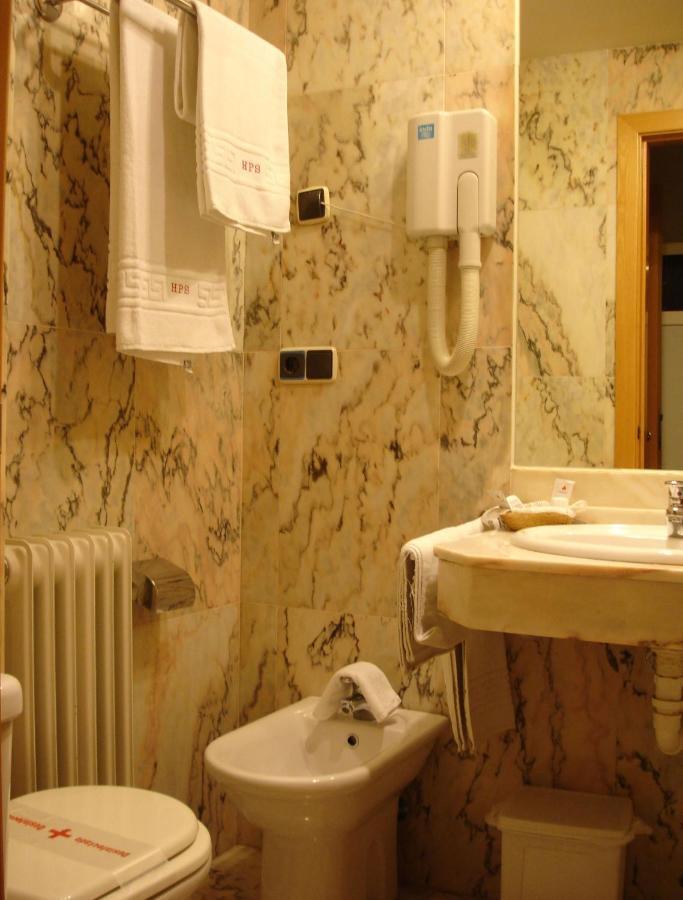 Albergue Revolutum Hostel Salamanca Rom bilde